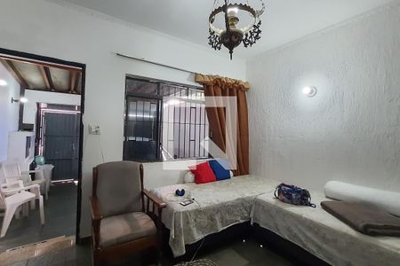 Casa à venda com 170m², 2 quartos e 1 vaga Casa à venda com 170m², 2 quartos e 1 vagaSala