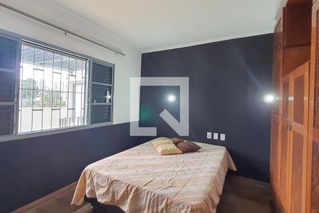 Quarto 1 de casa à venda com 2 quartos, 170m² em Vila Paulicéia, São Paulo