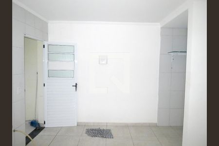 Casa para alugar com 1 quarto, 40m² em Jardim Almanara, São Paulo