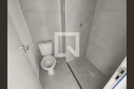 Banheiro de apartamento para alugar com 2 quartos, 34m² em Várzea da Barra Funda, São Paulo