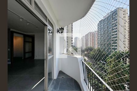 Sacada de apartamento para alugar com 2 quartos, 115m² em Campo Belo, São Paulo
