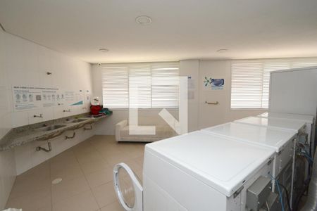 Apartamento para alugar com 38m², 1 quarto e 1 vagaÁrea comum - Lavanderia