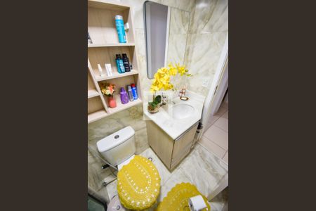 Apartamento à venda com 64m², 3 quartos e 1 vagaBanheiro Social