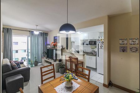 Sala de apartamento à venda com 2 quartos, 70m² em Recreio dos Bandeirantes, Rio de Janeiro