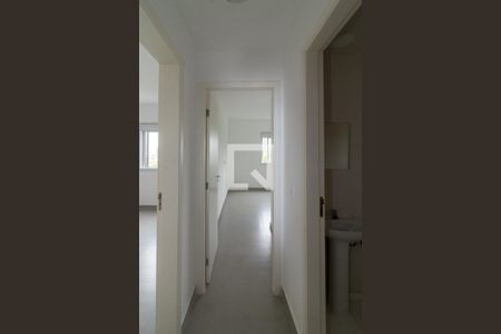 Corredor Sala de apartamento para alugar com 2 quartos, 81m² em Parque Esplanada, Embu das Artes