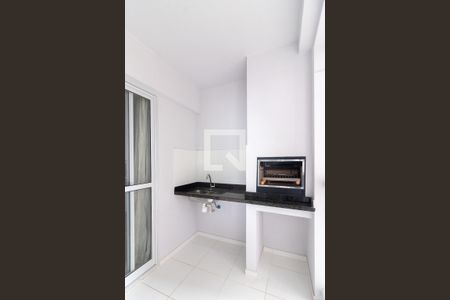 Sacada Sala de apartamento para alugar com 2 quartos, 81m² em Parque Esplanada, Embu das Artes