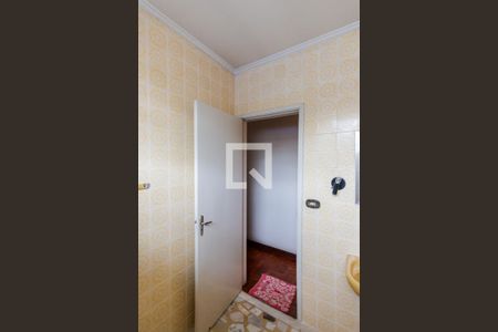 Casa à venda com 175m², 3 quartos e 2 vagasBanheiro