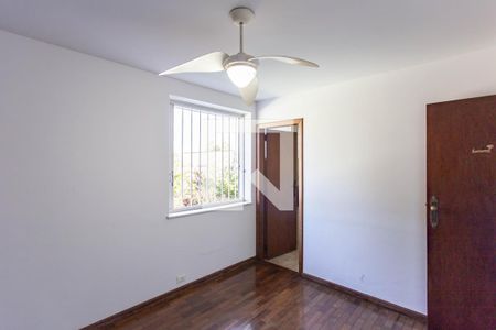 Casa à venda com 700m², 5 quartos e 2 vagasQuarto Suíte 1