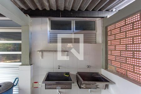 Casa à venda com 700m², 5 quartos e 2 vagasLavanderia