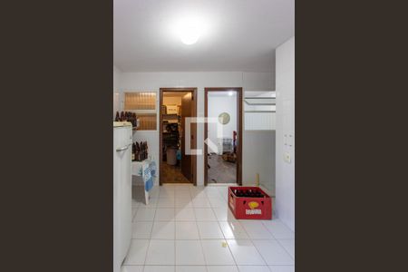 Casa à venda com 700m², 5 quartos e 2 vagasCasa de hospedes