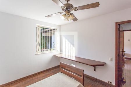 Casa à venda com 700m², 5 quartos e 2 vagasQuarto 1