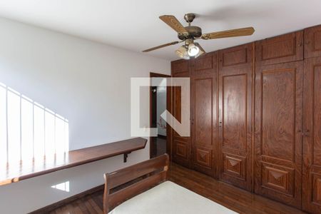 Casa à venda com 700m², 5 quartos e 2 vagasQuarto 1