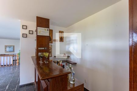 Sala de casa à venda com 5 quartos, 700m² em São Luiz, Belo Horizonte
