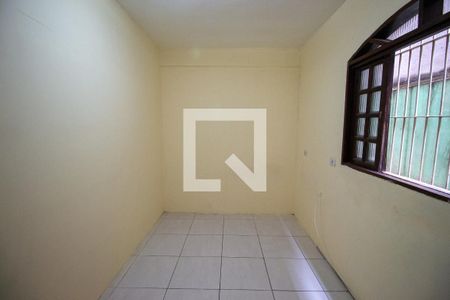 Quarto 2 de casa para alugar com 2 quartos, 125m² em Jardim das Oliveiras, Itaquaquecetuba