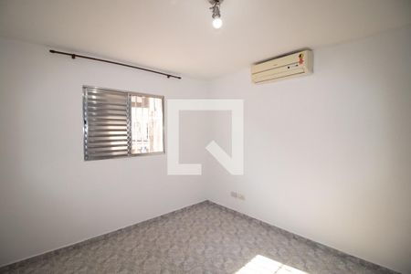 Casa para alugar com 140m², 3 quartos e 2 vagasQuarto 3