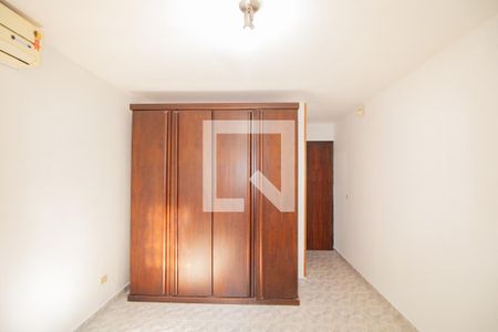 Casa para alugar com 140m², 3 quartos e 2 vagasQuarto 3