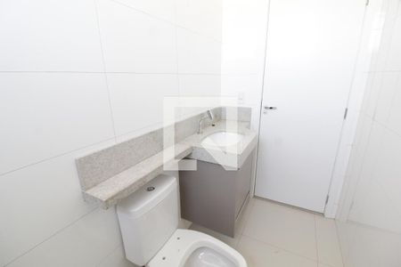 Banheiro do Quarto 1 de apartamento para alugar com 3 quartos, 147m² em Cidade Jardim, Uberlândia
