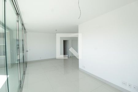 Sala de apartamento para alugar com 3 quartos, 147m² em Cidade Jardim, Uberlândia