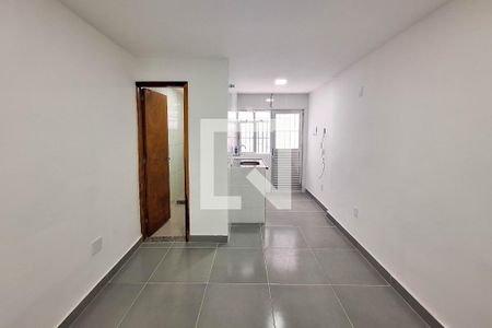 Sala de kitnet/studio para alugar com 1 quarto, 18m² em São Domingos, Niterói