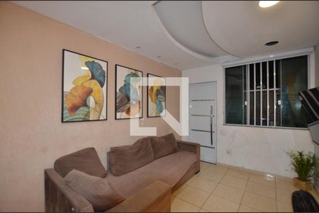 Sala de casa à venda com 3 quartos, 80m² em Vaz Lobo, Rio de Janeiro