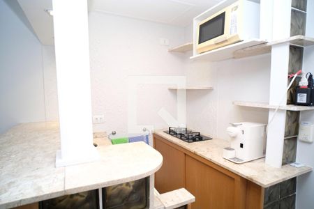 Cozinha de apartamento para alugar com 1 quarto, 30m² em Jardim Paulista, São Paulo