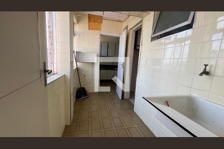 Apartamento para alugar com 97m², 3 quartos e sem vaga Apartamento para alugar com 97m², 3 quartos e sem vagaÁrea de Serviço