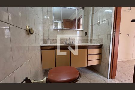 Apartamento para alugar com 97m², 3 quartos e sem vaga Apartamento para alugar com 97m², 3 quartos e sem vagaBanheiro da Suíte