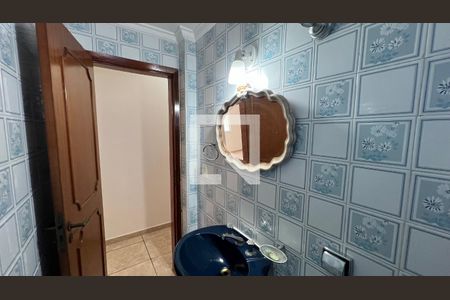 Apartamento para alugar com 97m², 3 quartos e sem vaga Apartamento para alugar com 97m², 3 quartos e sem vagaBanheiro