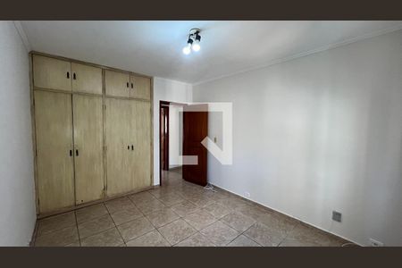 Apartamento para alugar com 97m², 3 quartos e sem vaga Apartamento para alugar com 97m², 3 quartos e sem vagaQuarto 2
