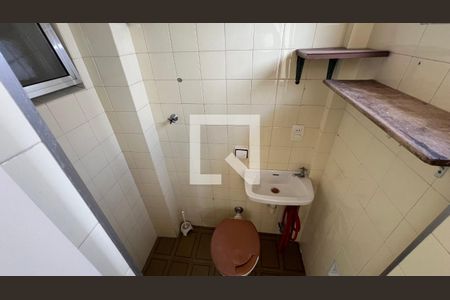 Apartamento para alugar com 97m², 3 quartos e sem vaga Apartamento para alugar com 97m², 3 quartos e sem vagaBanheiro de serviço