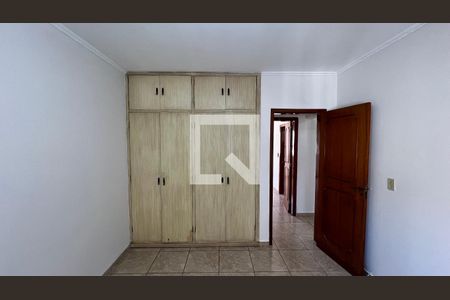 Apartamento para alugar com 97m², 3 quartos e sem vaga Apartamento para alugar com 97m², 3 quartos e sem vagaQuarto 2