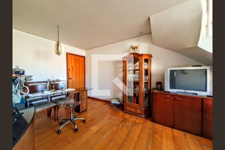 Sala de apartamento à venda com 3 quartos, 120m² em Sagrada Família, Belo Horizonte