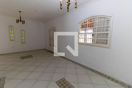 Sala de casa para alugar com 3 quartos, 230m² em Serra Grande, Niterói