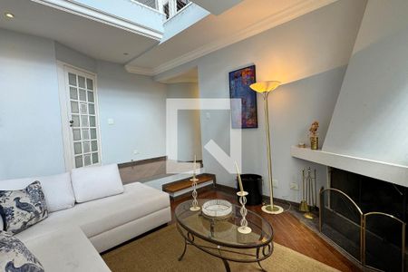 Sala de casa de condomínio à venda com 4 quartos, 432m² em Alphaville, Santana de Parnaíba