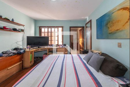 Casa à venda com 268m², 3 quartos e 5 vagas Casa à venda com 268m², 3 quartos e 5 vagasSuíte 1