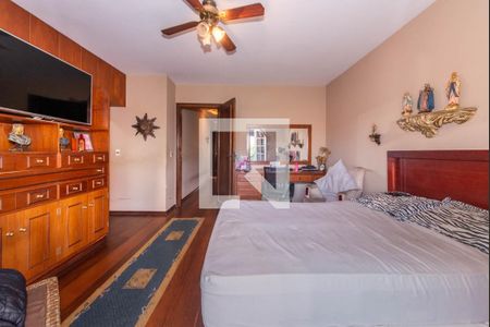 Casa à venda com 268m², 3 quartos e 5 vagas Casa à venda com 268m², 3 quartos e 5 vagasSuíte 3