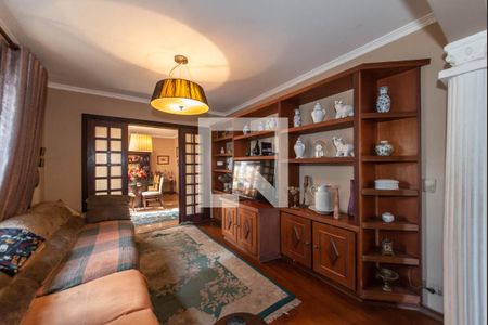Sala de TV de casa à venda com 3 quartos, 268m² em Vila Gumercindo, São Paulo