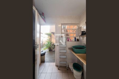 Casa à venda com 268m², 3 quartos e 5 vagas Casa à venda com 268m², 3 quartos e 5 vagasLavanderia