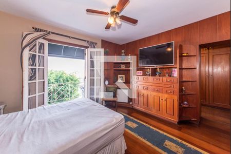 Casa à venda com 268m², 3 quartos e 5 vagas Casa à venda com 268m², 3 quartos e 5 vagasSuíte 3