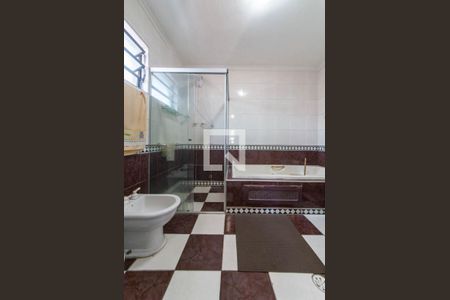 Casa à venda com 268m², 3 quartos e 5 vagas Casa à venda com 268m², 3 quartos e 5 vagasBanheiro da Suíte 3