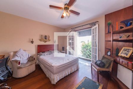 Casa à venda com 268m², 3 quartos e 5 vagas Casa à venda com 268m², 3 quartos e 5 vagasSuíte 3