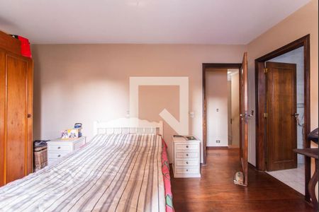 Casa à venda com 268m², 3 quartos e 5 vagas Casa à venda com 268m², 3 quartos e 5 vagasSuíte 2