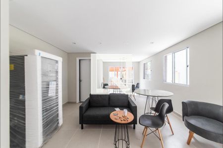 Apartamento para alugar com 33m², 2 quartos e sem vagaÁrea comum