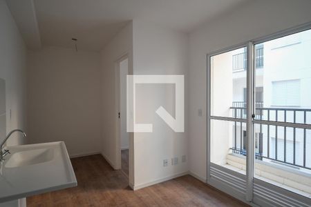 Sala/Cozinha de apartamento para alugar com 2 quartos, 33m² em Ipiranga, São Paulo