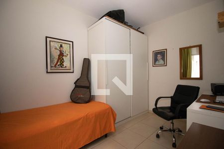 Quarto 2 de casa para alugar com 3 quartos, 300m² em Taguatinga Sul (taguatinga), Brasília