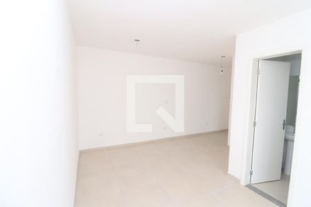Apartamento para alugar com 37m², 1 quarto e sem vagaSala/Quarto