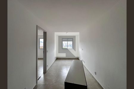 Sala de apartamento para alugar com 2 quartos, 42m² em Jardim Monte Azul, São Paulo