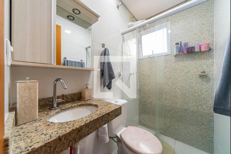 Banheiro de apartamento à venda com 2 quartos, 63m² em Vila Valparaiso, Santo André