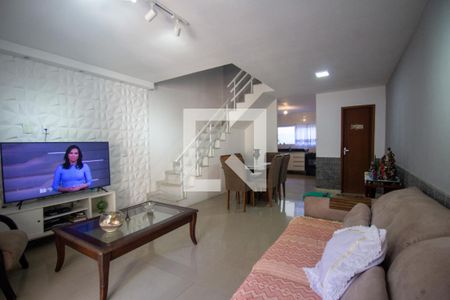 Sala de casa de condomínio à venda com 3 quartos, 90m² em Vargem Grande, Rio de Janeiro
