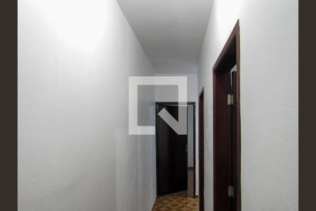 Casa à venda com 125m², 3 quartos e 2 vagasCorredor